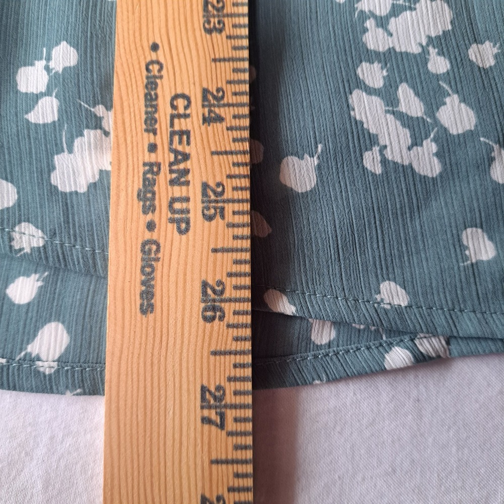 Dokotoo Womens Teal Floral Smocked Yoke Chiffon Blouse Long Sleeve Size L - Picture 8 of 10